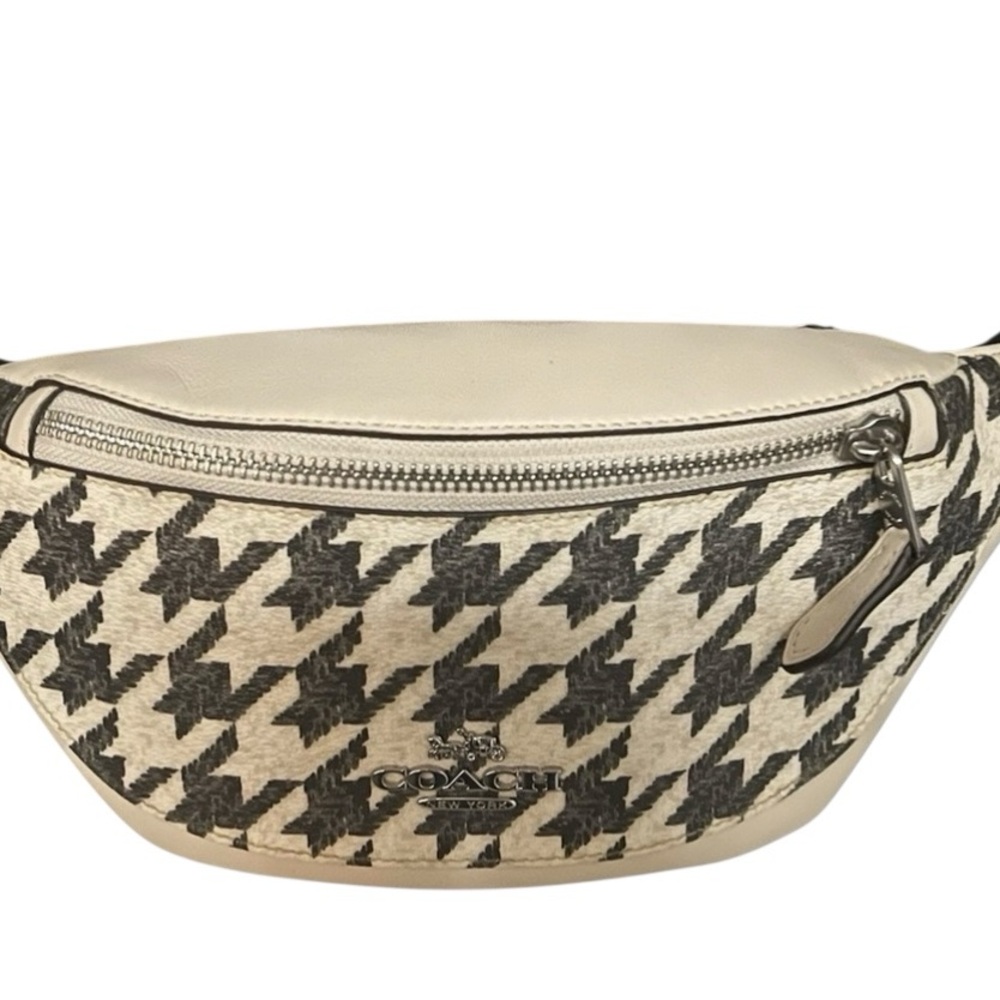 Coach Black and Cream Houndstooth bum Bag